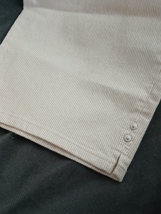 Amanda Capri - Picture 3 of 7